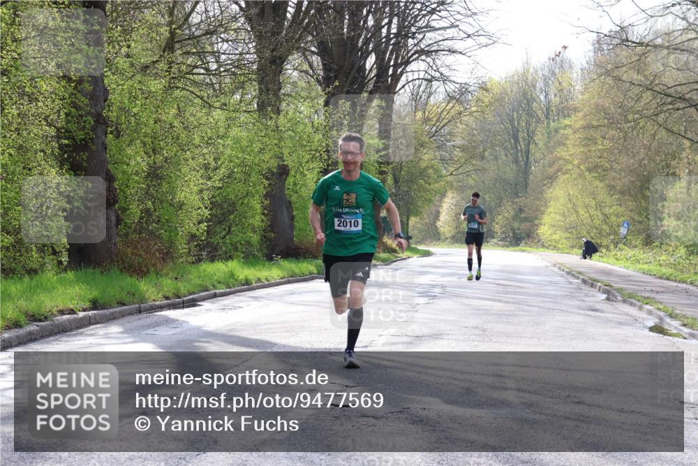 12.04.2026 - 45. Internationalen Wilhelmsburger Insellauf Yannick Fuchs http://msf.ph/oto/9477569 12.04.2026 10:13:21 Laufen 2010, 5237 meine-sportfotos.de