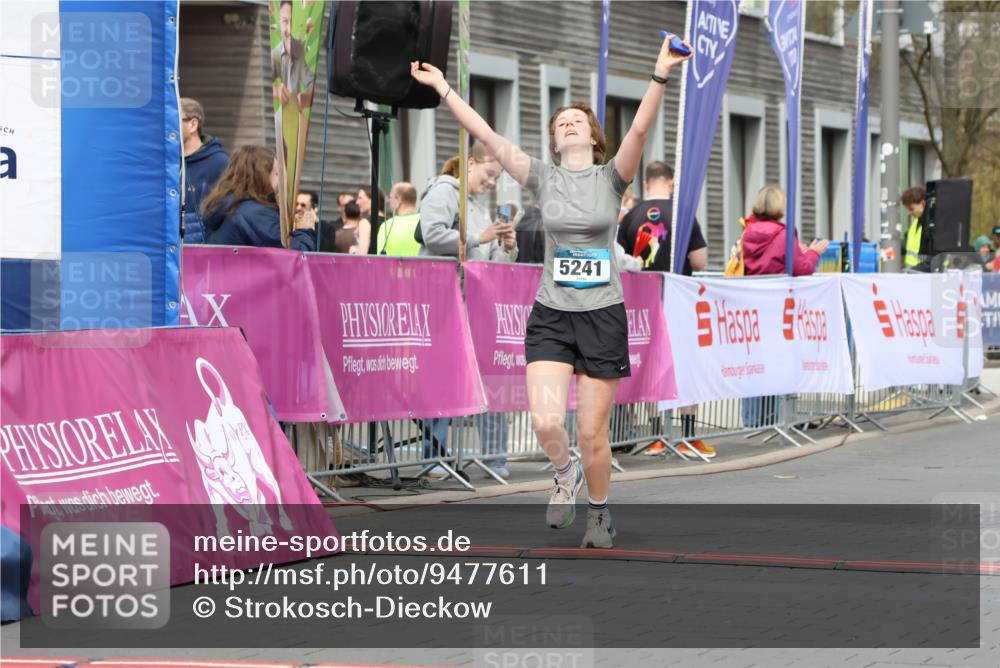 12.04.2026 - 45. Internationalen Wilhelmsburger Insellauf Strokosch-Dieckow http://msf.ph/oto/9477611 12.04.2026 13:30:38 Ziel 5241 meine-sportfotos.de
