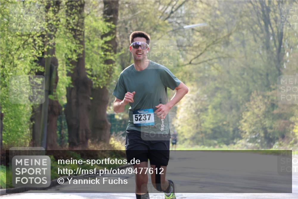 12.04.2026 - 45. Internationalen Wilhelmsburger Insellauf Yannick Fuchs http://msf.ph/oto/9477612 12.04.2026 10:13:27 Laufen 5237 meine-sportfotos.de