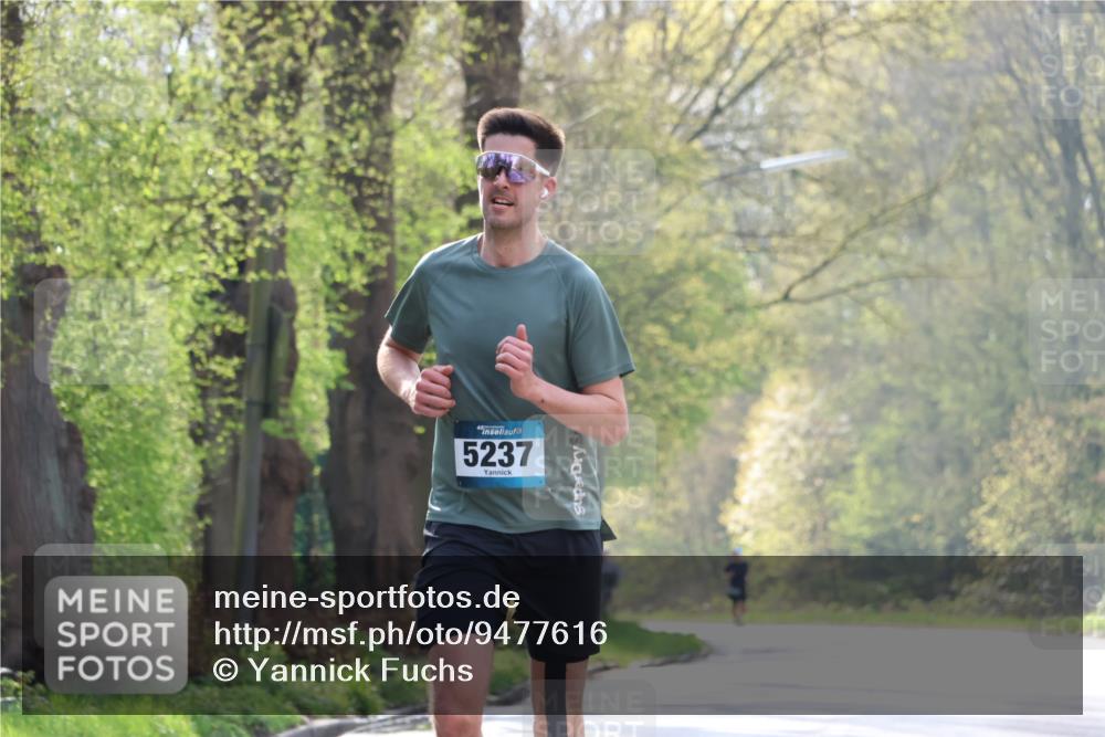12.04.2026 - 45. Internationalen Wilhelmsburger Insellauf Yannick Fuchs http://msf.ph/oto/9477616 12.04.2026 10:13:27 Laufen 5237 meine-sportfotos.de