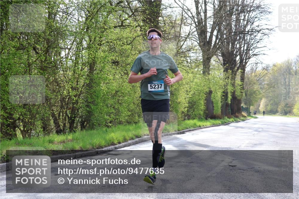 12.04.2026 - 45. Internationalen Wilhelmsburger Insellauf Yannick Fuchs http://msf.ph/oto/9477635 12.04.2026 10:13:30 Laufen 5237 meine-sportfotos.de