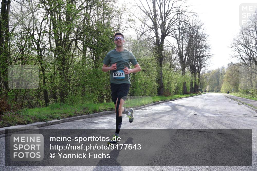 12.04.2026 - 45. Internationalen Wilhelmsburger Insellauf Yannick Fuchs http://msf.ph/oto/9477643 12.04.2026 10:13:31 Laufen 5237 meine-sportfotos.de