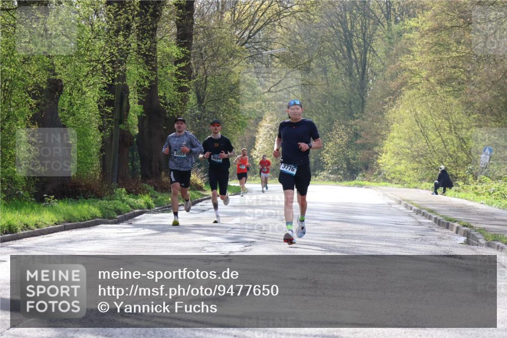 12.04.2026 - 45. Internationalen Wilhelmsburger Insellauf Yannick Fuchs http://msf.ph/oto/9477650 12.04.2026 10:13:59 Laufen 3053, 4694, 3776 meine-sportfotos.de