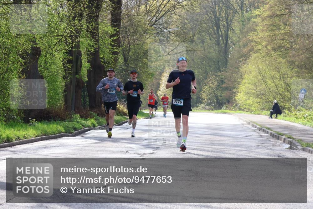 12.04.2026 - 45. Internationalen Wilhelmsburger Insellauf Yannick Fuchs http://msf.ph/oto/9477653 12.04.2026 10:13:59 Laufen 3053, 4694, 3776 meine-sportfotos.de