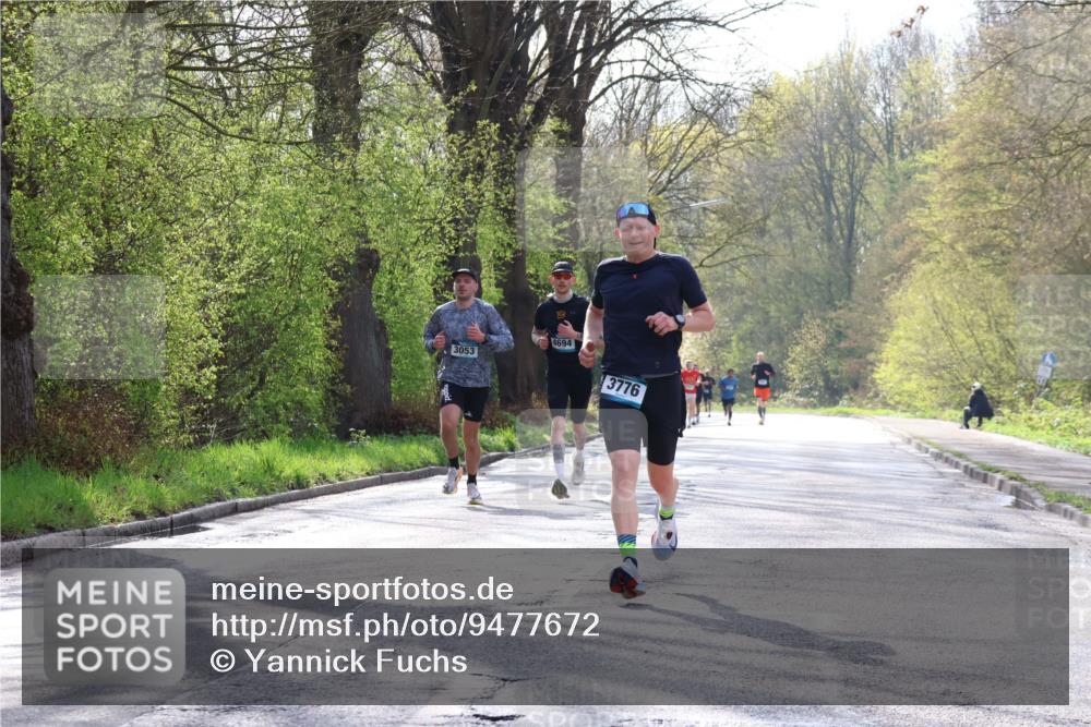 12.04.2026 - 45. Internationalen Wilhelmsburger Insellauf Yannick Fuchs http://msf.ph/oto/9477672 12.04.2026 10:14:02 Laufen 3053, 4694, 3776 meine-sportfotos.de