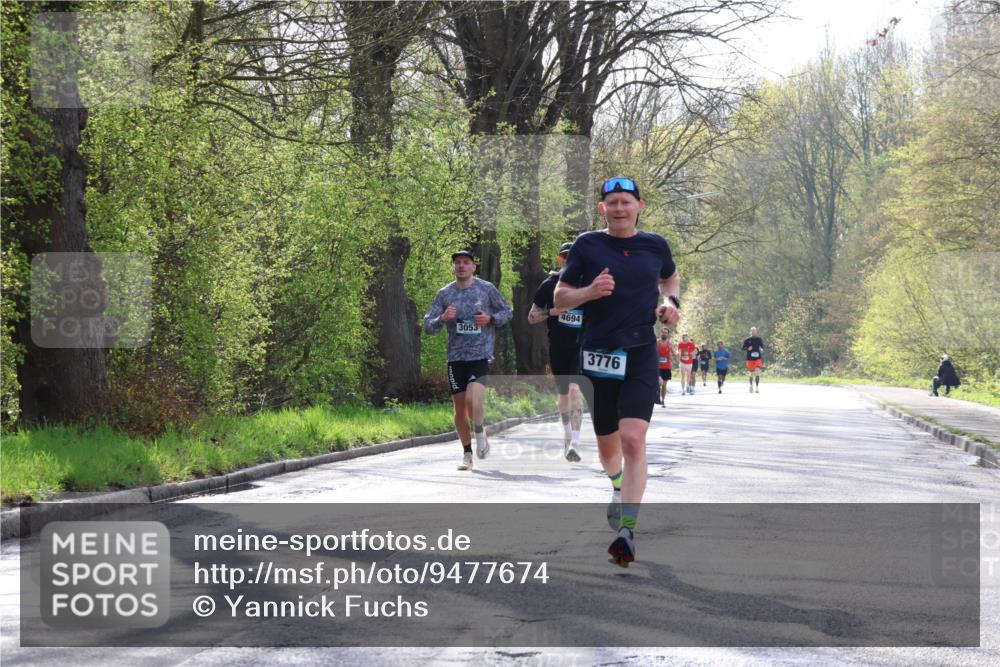 12.04.2026 - 45. Internationalen Wilhelmsburger Insellauf Yannick Fuchs http://msf.ph/oto/9477674 12.04.2026 10:14:02 Laufen 3053, 4694, 3776 meine-sportfotos.de
