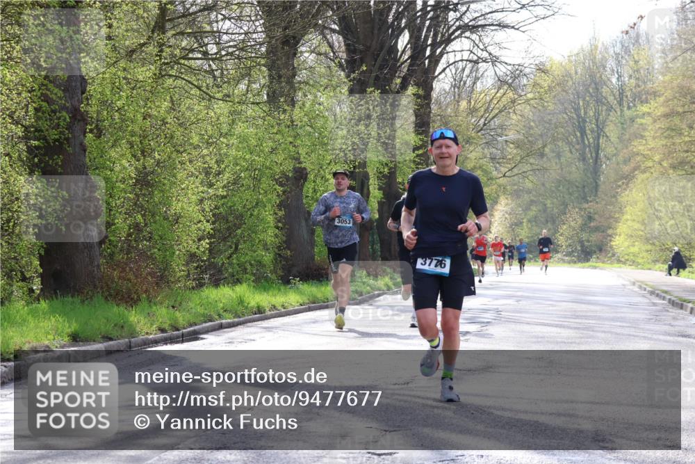 12.04.2026 - 45. Internationalen Wilhelmsburger Insellauf Yannick Fuchs http://msf.ph/oto/9477677 12.04.2026 10:14:02 Laufen 3053, 3776 meine-sportfotos.de