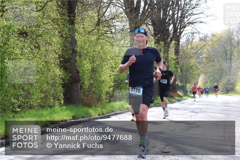 12.04.2026 - 45. Internationalen Wilhelmsburger Insellauf Yannick Fuchs http://msf.ph/oto/9477688 12.04.2026 10:14:03 Laufen 3776, 4694 meine-sportfotos.de