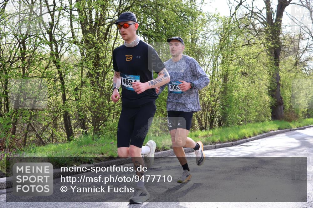 12.04.2026 - 45. Internationalen Wilhelmsburger Insellauf Yannick Fuchs http://msf.ph/oto/9477710 12.04.2026 10:14:07 Laufen 19, 469, 3055 meine-sportfotos.de