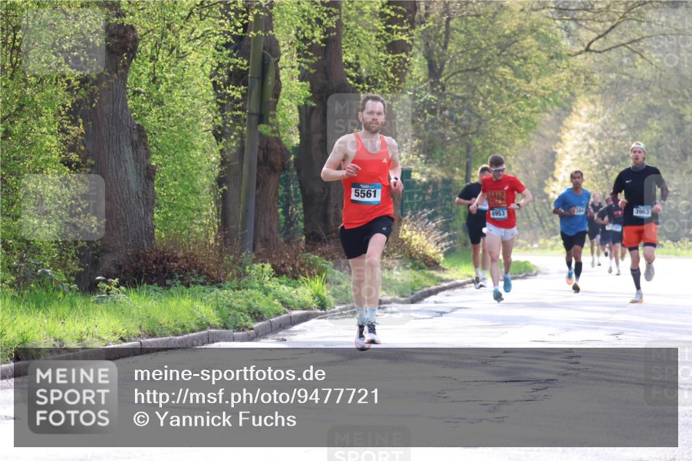 12.04.2026 - 45. Internationalen Wilhelmsburger Insellauf Yannick Fuchs http://msf.ph/oto/9477721 12.04.2026 10:14:10 Laufen 5561, 3963, 4953 meine-sportfotos.de