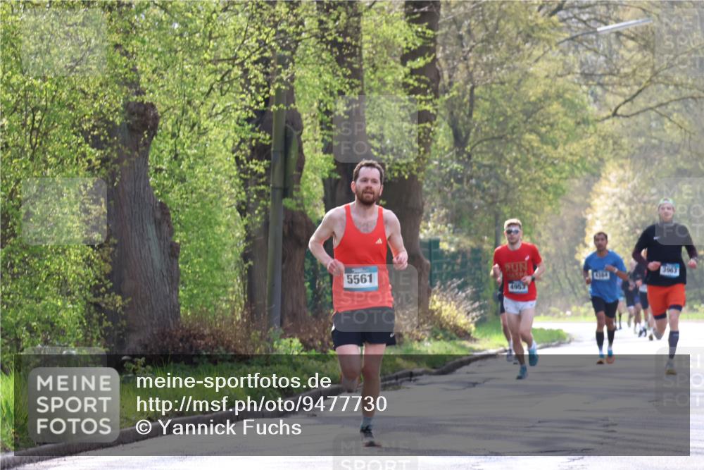 12.04.2026 - 45. Internationalen Wilhelmsburger Insellauf Yannick Fuchs http://msf.ph/oto/9477730 12.04.2026 10:14:11 Laufen 5561, 4953, 3963 meine-sportfotos.de