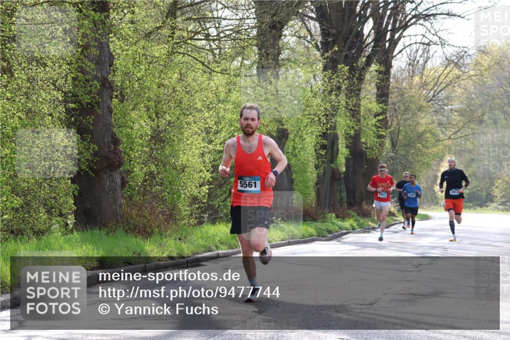 12.04.2026 - 45. Internationalen Wilhelmsburger Insellauf Yannick Fuchs http://msf.ph/oto/9477744 12.04.2026 10:14:14 Laufen 5561, 3962, 4953, 44984 meine-sportfotos.de