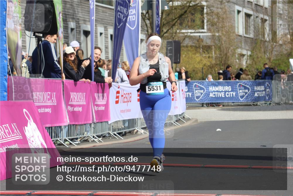 12.04.2026 - 45. Internationalen Wilhelmsburger Insellauf Strokosch-Dieckow http://msf.ph/oto/9477748 12.04.2026 11:39:51 Ziel 5531 meine-sportfotos.de