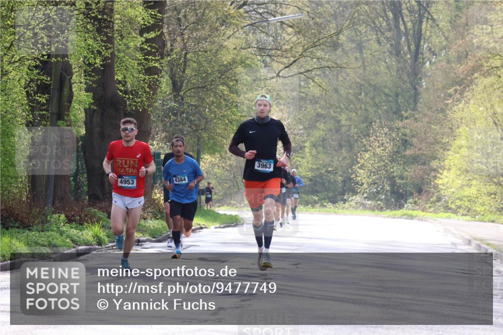 12.04.2026 - 45. Internationalen Wilhelmsburger Insellauf Yannick Fuchs http://msf.ph/oto/9477749 12.04.2026 10:14:15 Laufen 4953, 4384, 3963 meine-sportfotos.de