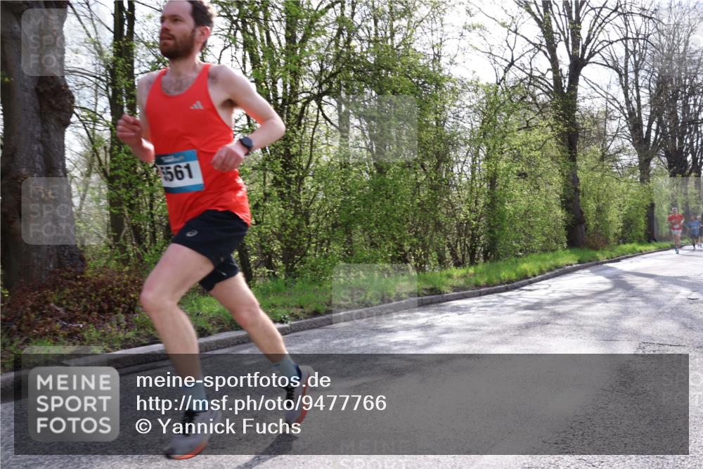 12.04.2026 - 45. Internationalen Wilhelmsburger Insellauf Yannick Fuchs http://msf.ph/oto/9477766 12.04.2026 10:14:17 Laufen 561 meine-sportfotos.de