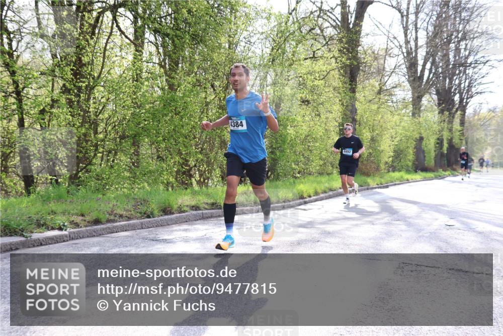 12.04.2026 - 45. Internationalen Wilhelmsburger Insellauf Yannick Fuchs http://msf.ph/oto/9477815 12.04.2026 10:14:24 Laufen 4384, 4492 meine-sportfotos.de