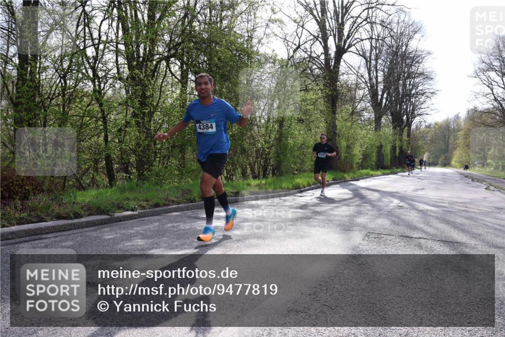 12.04.2026 - 45. Internationalen Wilhelmsburger Insellauf Yannick Fuchs http://msf.ph/oto/9477819 12.04.2026 10:14:24 Laufen 4384, 4492 meine-sportfotos.de