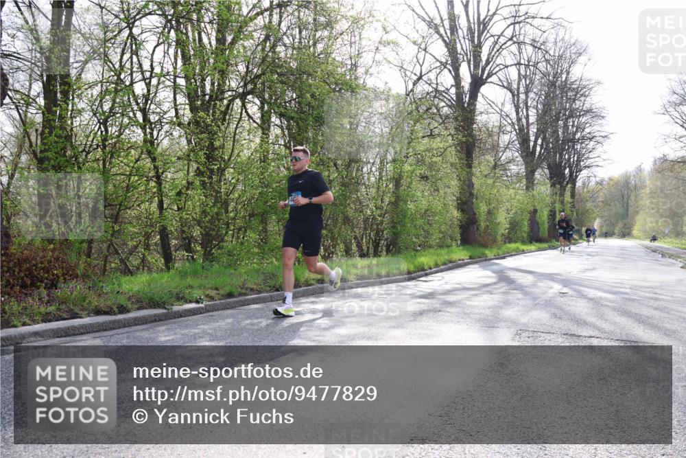 12.04.2026 - 45. Internationalen Wilhelmsburger Insellauf Yannick Fuchs http://msf.ph/oto/9477829 12.04.2026 10:14:26 Laufen  meine-sportfotos.de