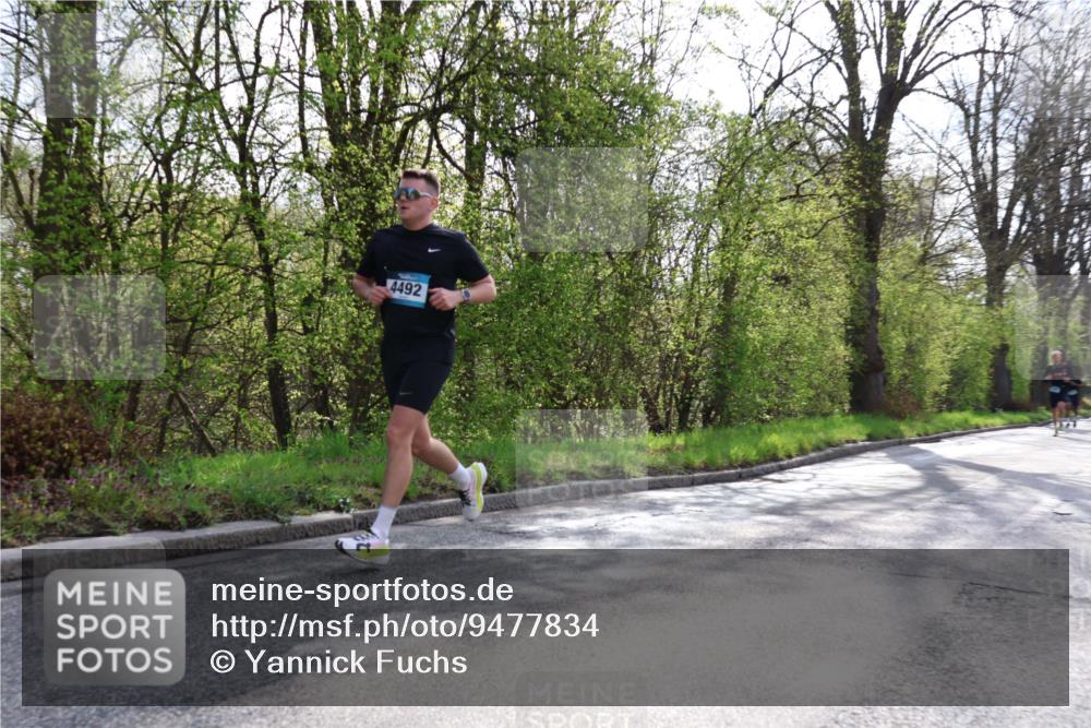 12.04.2026 - 45. Internationalen Wilhelmsburger Insellauf Yannick Fuchs http://msf.ph/oto/9477834 12.04.2026 10:14:26 Laufen 4492 meine-sportfotos.de