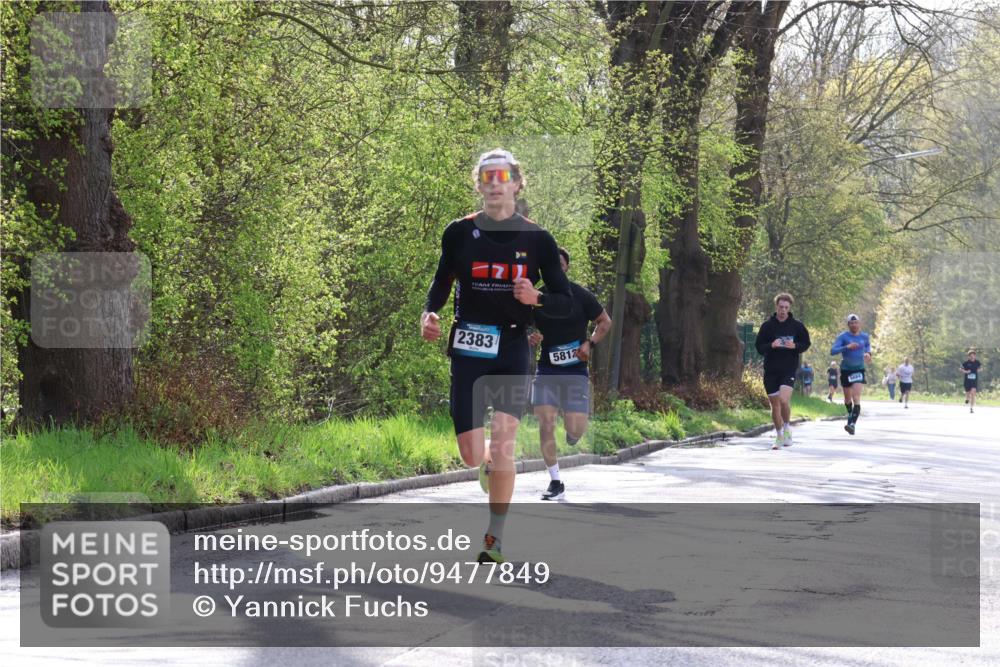 12.04.2026 - 45. Internationalen Wilhelmsburger Insellauf Yannick Fuchs http://msf.ph/oto/9477849 12.04.2026 10:14:28 Laufen 2383, 5812, 5684 meine-sportfotos.de