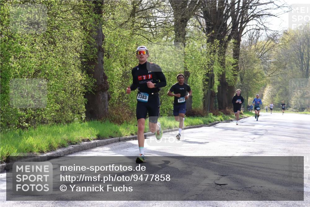 12.04.2026 - 45. Internationalen Wilhelmsburger Insellauf Yannick Fuchs http://msf.ph/oto/9477858 12.04.2026 10:14:29 Laufen 2383, 5812 meine-sportfotos.de