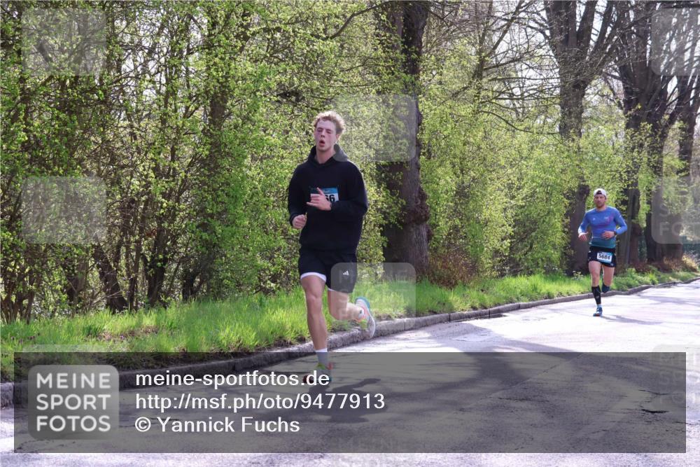 12.04.2026 - 45. Internationalen Wilhelmsburger Insellauf Yannick Fuchs http://msf.ph/oto/9477913 12.04.2026 10:14:38 Laufen 6, 5684 meine-sportfotos.de