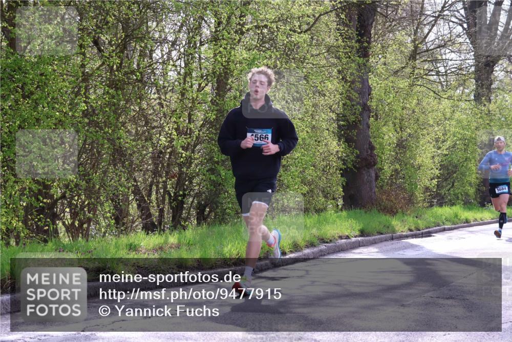 12.04.2026 - 45. Internationalen Wilhelmsburger Insellauf Yannick Fuchs http://msf.ph/oto/9477915 12.04.2026 10:14:38 Laufen 566, 5684 meine-sportfotos.de