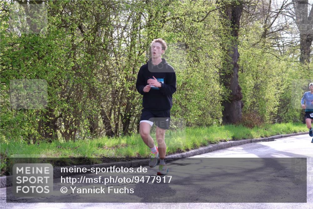 12.04.2026 - 45. Internationalen Wilhelmsburger Insellauf Yannick Fuchs http://msf.ph/oto/9477917 12.04.2026 10:14:38 Laufen  meine-sportfotos.de