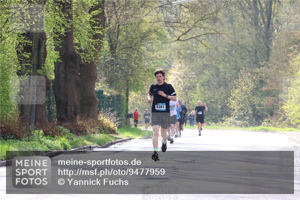 12.04.2026 - 45. Internationalen Wilhelmsburger Insellauf Yannick Fuchs http://msf.ph/oto/9477959 12.04.2026 10:14:46 Laufen 4381, 3351 meine-sportfotos.de