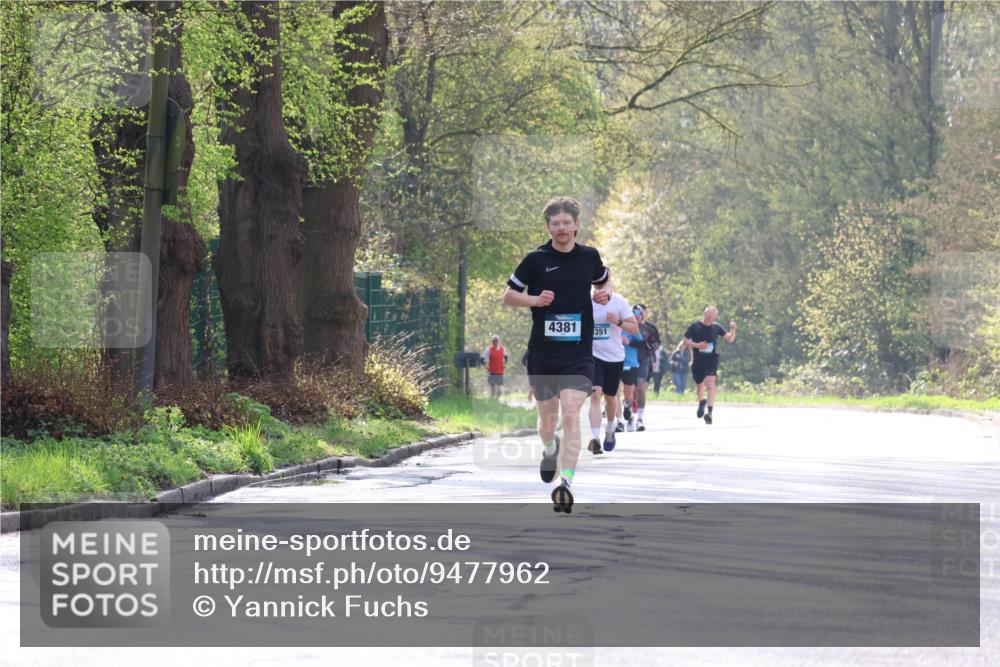 12.04.2026 - 45. Internationalen Wilhelmsburger Insellauf Yannick Fuchs http://msf.ph/oto/9477962 12.04.2026 10:14:46 Laufen 4381, 351 meine-sportfotos.de