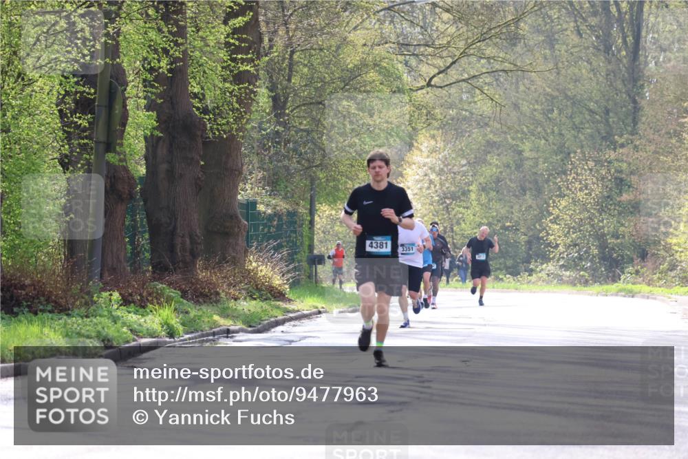 12.04.2026 - 45. Internationalen Wilhelmsburger Insellauf Yannick Fuchs http://msf.ph/oto/9477963 12.04.2026 10:14:47 Laufen 4381, 3351, 3813 meine-sportfotos.de