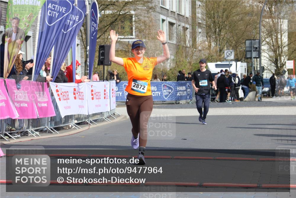 12.04.2026 - 45. Internationalen Wilhelmsburger Insellauf Strokosch-Dieckow http://msf.ph/oto/9477964 12.04.2026 11:41:04 Ziel 2872 meine-sportfotos.de