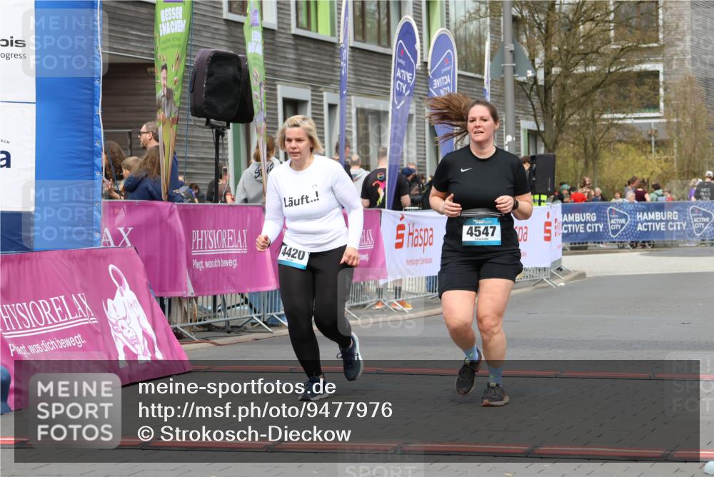 12.04.2026 - 45. Internationalen Wilhelmsburger Insellauf Strokosch-Dieckow http://msf.ph/oto/9477976 12.04.2026 13:29:59 Ziel 4547, 4420 meine-sportfotos.de