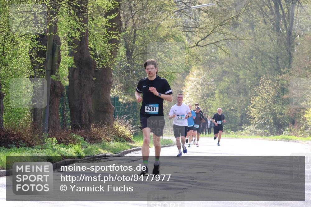 12.04.2026 - 45. Internationalen Wilhelmsburger Insellauf Yannick Fuchs http://msf.ph/oto/9477977 12.04.2026 10:14:48 Laufen 4381, 3351 meine-sportfotos.de