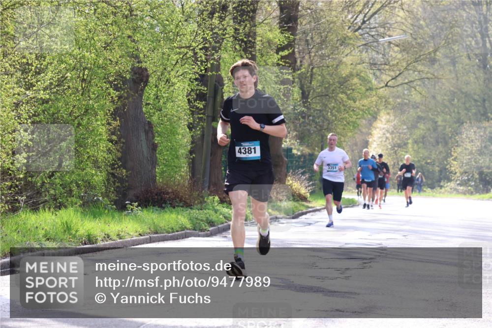 12.04.2026 - 45. Internationalen Wilhelmsburger Insellauf Yannick Fuchs http://msf.ph/oto/9477989 12.04.2026 10:14:51 Laufen 4381, 3351 meine-sportfotos.de