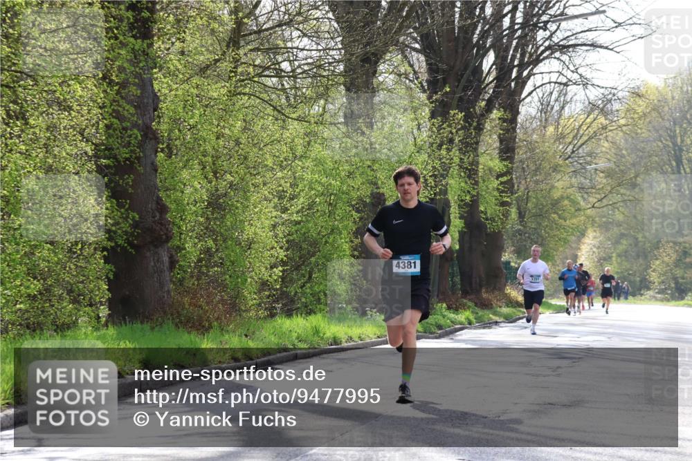 12.04.2026 - 45. Internationalen Wilhelmsburger Insellauf Yannick Fuchs http://msf.ph/oto/9477995 12.04.2026 10:14:52 Laufen 4381 meine-sportfotos.de