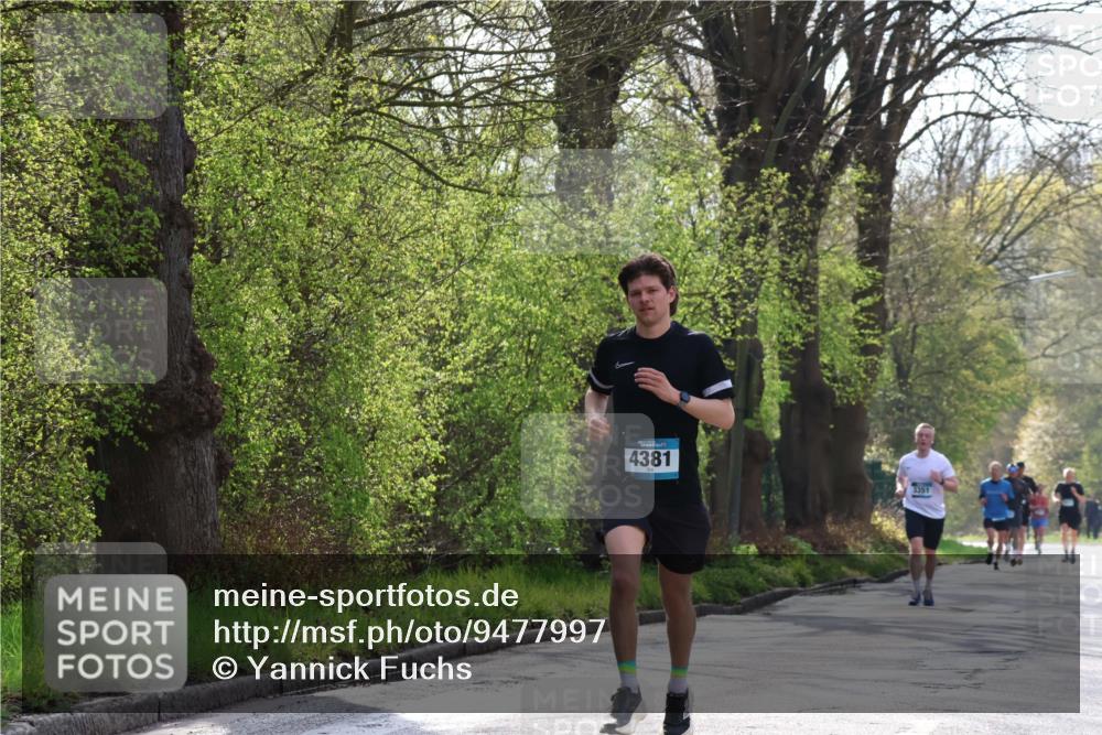 12.04.2026 - 45. Internationalen Wilhelmsburger Insellauf Yannick Fuchs http://msf.ph/oto/9477997 12.04.2026 10:14:52 Laufen 4381, 3351 meine-sportfotos.de