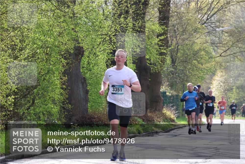 12.04.2026 - 45. Internationalen Wilhelmsburger Insellauf Yannick Fuchs http://msf.ph/oto/9478026 12.04.2026 10:14:57 Laufen 3351, 3813 meine-sportfotos.de