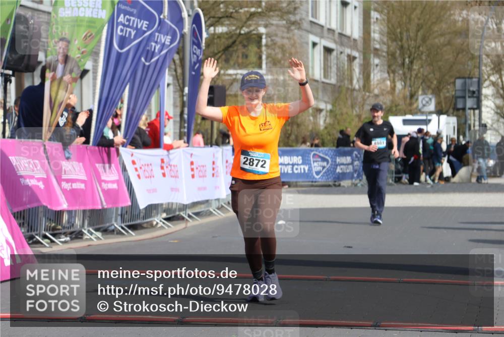 12.04.2026 - 45. Internationalen Wilhelmsburger Insellauf Strokosch-Dieckow http://msf.ph/oto/9478028 12.04.2026 11:41:05 Ziel 2872 meine-sportfotos.de