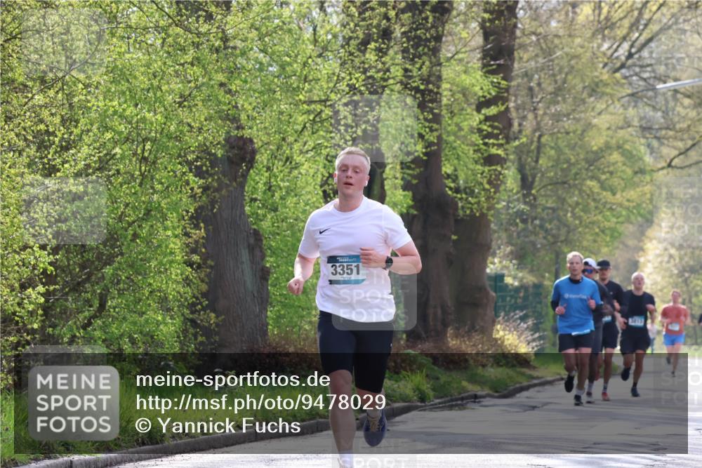 12.04.2026 - 45. Internationalen Wilhelmsburger Insellauf Yannick Fuchs http://msf.ph/oto/9478029 12.04.2026 10:14:57 Laufen 3351, 3413 meine-sportfotos.de