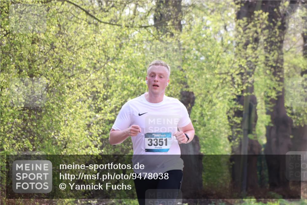 12.04.2026 - 45. Internationalen Wilhelmsburger Insellauf Yannick Fuchs http://msf.ph/oto/9478038 12.04.2026 10:14:58 Laufen 3351 meine-sportfotos.de