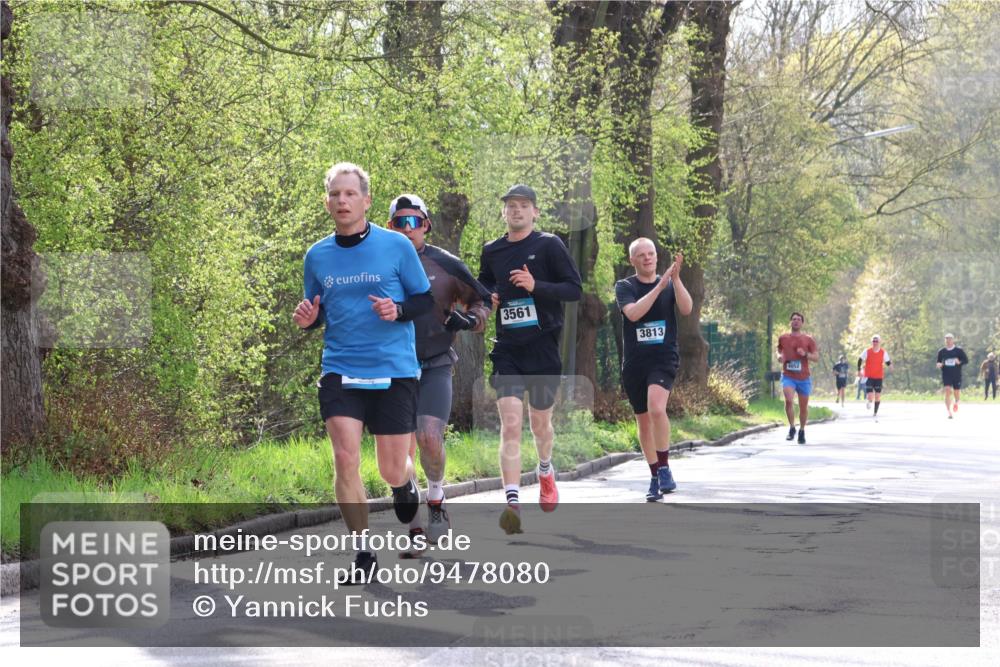 12.04.2026 - 45. Internationalen Wilhelmsburger Insellauf Yannick Fuchs http://msf.ph/oto/9478080 12.04.2026 10:15:05 Laufen 3561, 3813, 4052 meine-sportfotos.de