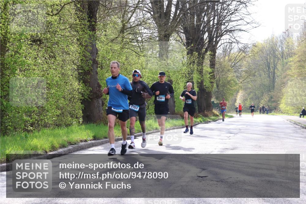 12.04.2026 - 45. Internationalen Wilhelmsburger Insellauf Yannick Fuchs http://msf.ph/oto/9478090 12.04.2026 10:15:06 Laufen 2702, 3561, 3813 meine-sportfotos.de