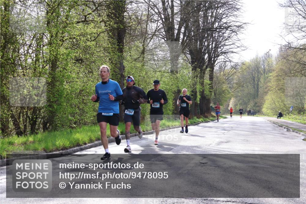 12.04.2026 - 45. Internationalen Wilhelmsburger Insellauf Yannick Fuchs http://msf.ph/oto/9478095 12.04.2026 10:15:07 Laufen 2702, 3561, 3813 meine-sportfotos.de