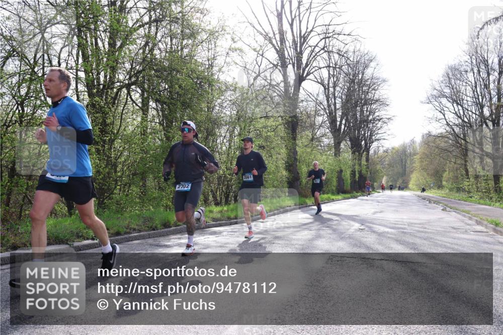 12.04.2026 - 45. Internationalen Wilhelmsburger Insellauf Yannick Fuchs http://msf.ph/oto/9478112 12.04.2026 10:15:08 Laufen 2702, 3561 meine-sportfotos.de