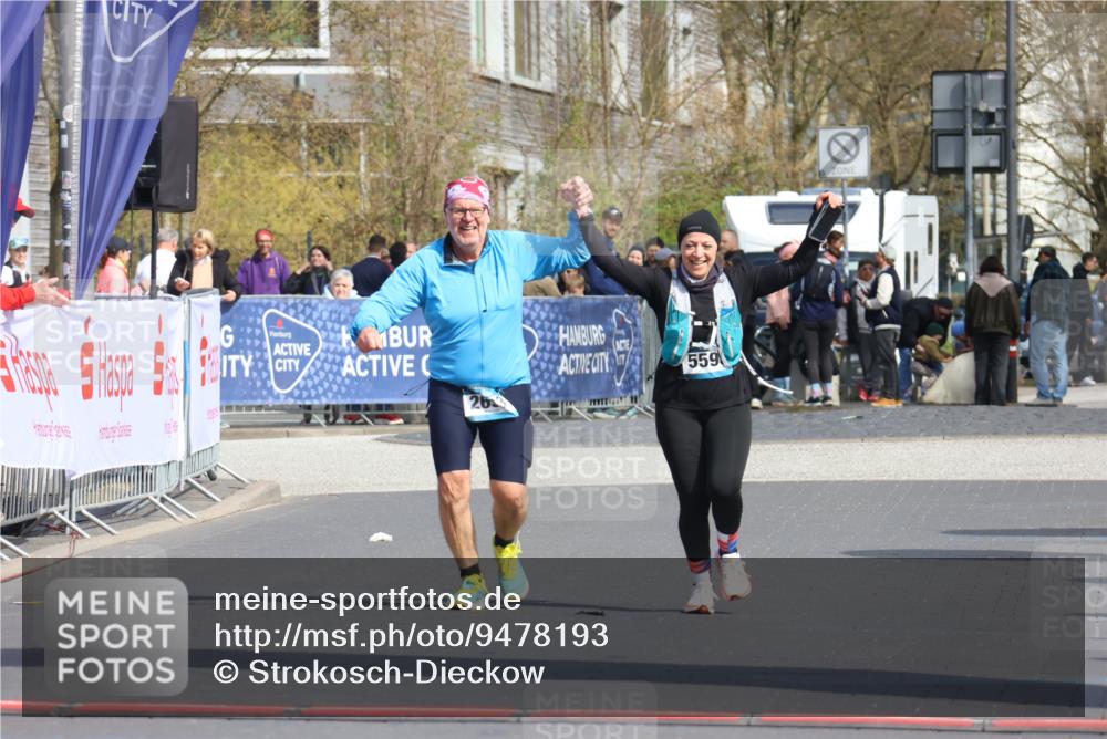 12.04.2026 - 45. Internationalen Wilhelmsburger Insellauf Strokosch-Dieckow http://msf.ph/oto/9478193 12.04.2026 11:41:25 Ziel  meine-sportfotos.de