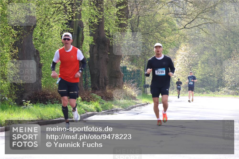12.04.2026 - 45. Internationalen Wilhelmsburger Insellauf Yannick Fuchs http://msf.ph/oto/9478223 12.04.2026 10:15:20 Laufen 2595 meine-sportfotos.de