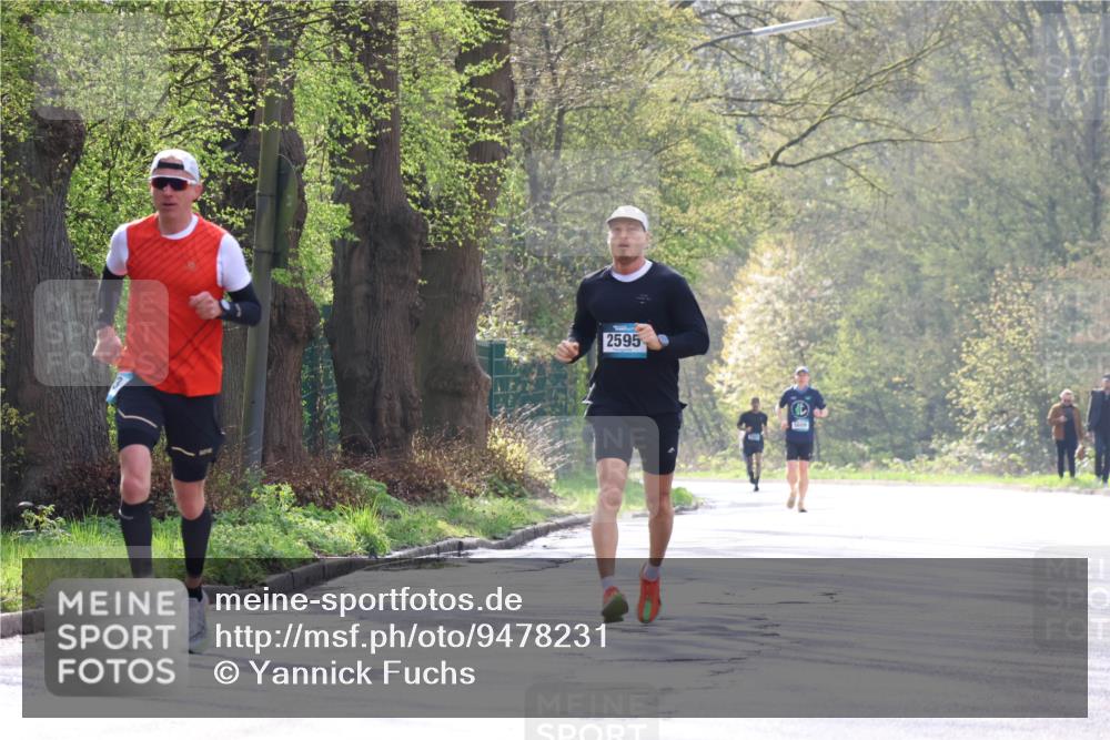 12.04.2026 - 45. Internationalen Wilhelmsburger Insellauf Yannick Fuchs http://msf.ph/oto/9478231 12.04.2026 10:15:21 Laufen 2595, 5609 meine-sportfotos.de