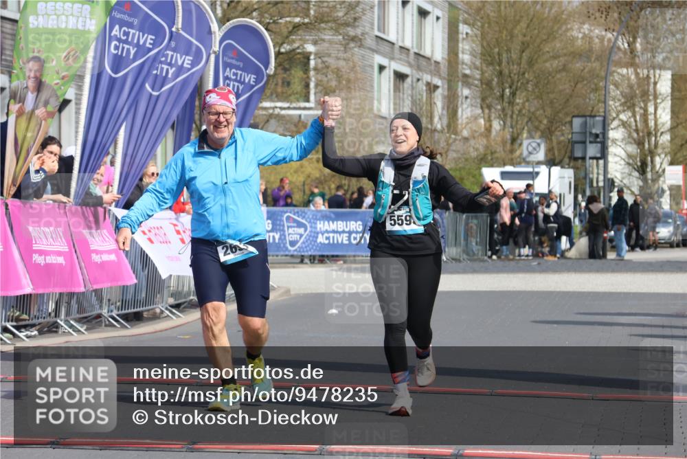 12.04.2026 - 45. Internationalen Wilhelmsburger Insellauf Strokosch-Dieckow http://msf.ph/oto/9478235 12.04.2026 11:41:29 Ziel 2693, 5593 meine-sportfotos.de