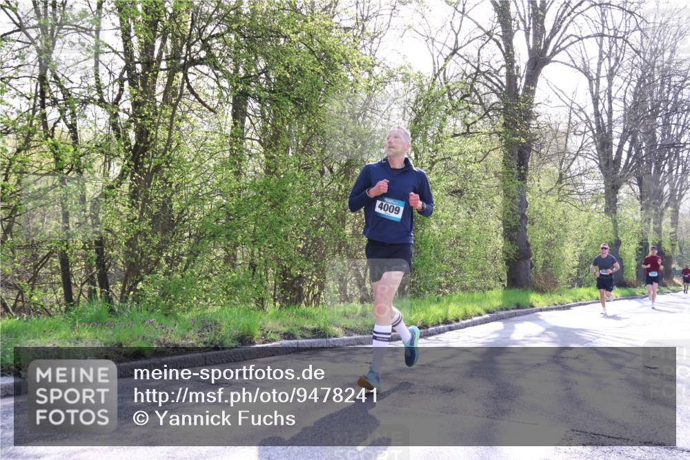 12.04.2026 - 45. Internationalen Wilhelmsburger Insellauf Yannick Fuchs http://msf.ph/oto/9478241 12.04.2026 10:29:00 Laufen  meine-sportfotos.de